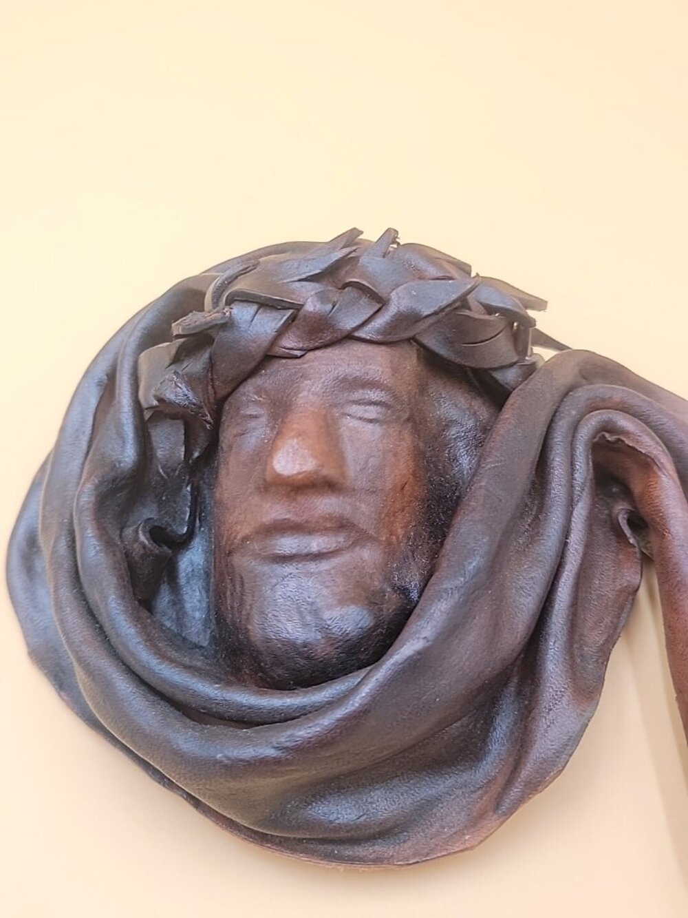 VTG 3D Tooled Leather Jesus Face Wall Hanging Art Costa Rica Religious Folk Art - Picture 4 of 8